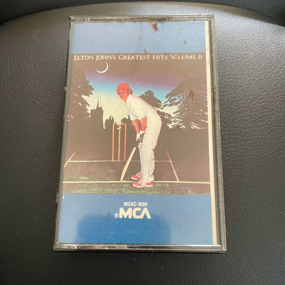 Elton John Greatest Hits volume 2 cassette
